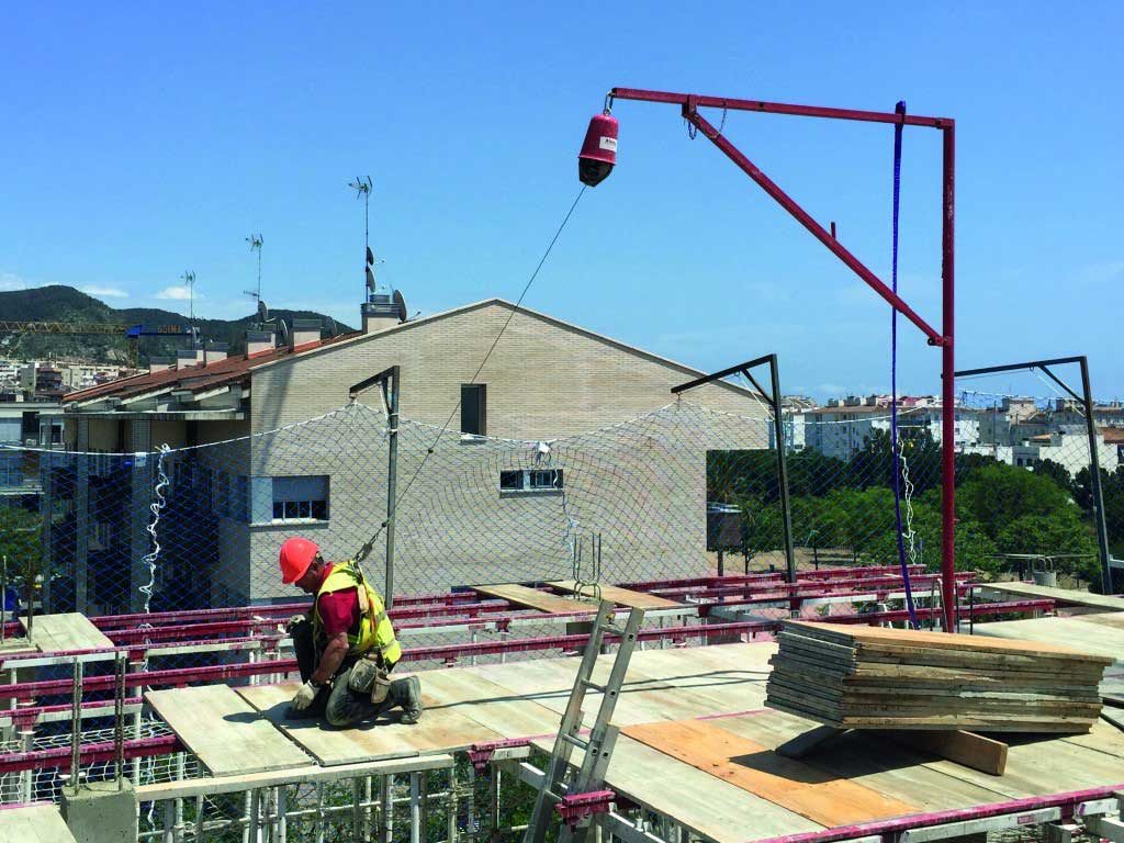Fall-Arrest-Fall-Protection-UAE-ME-Conical-tube-
